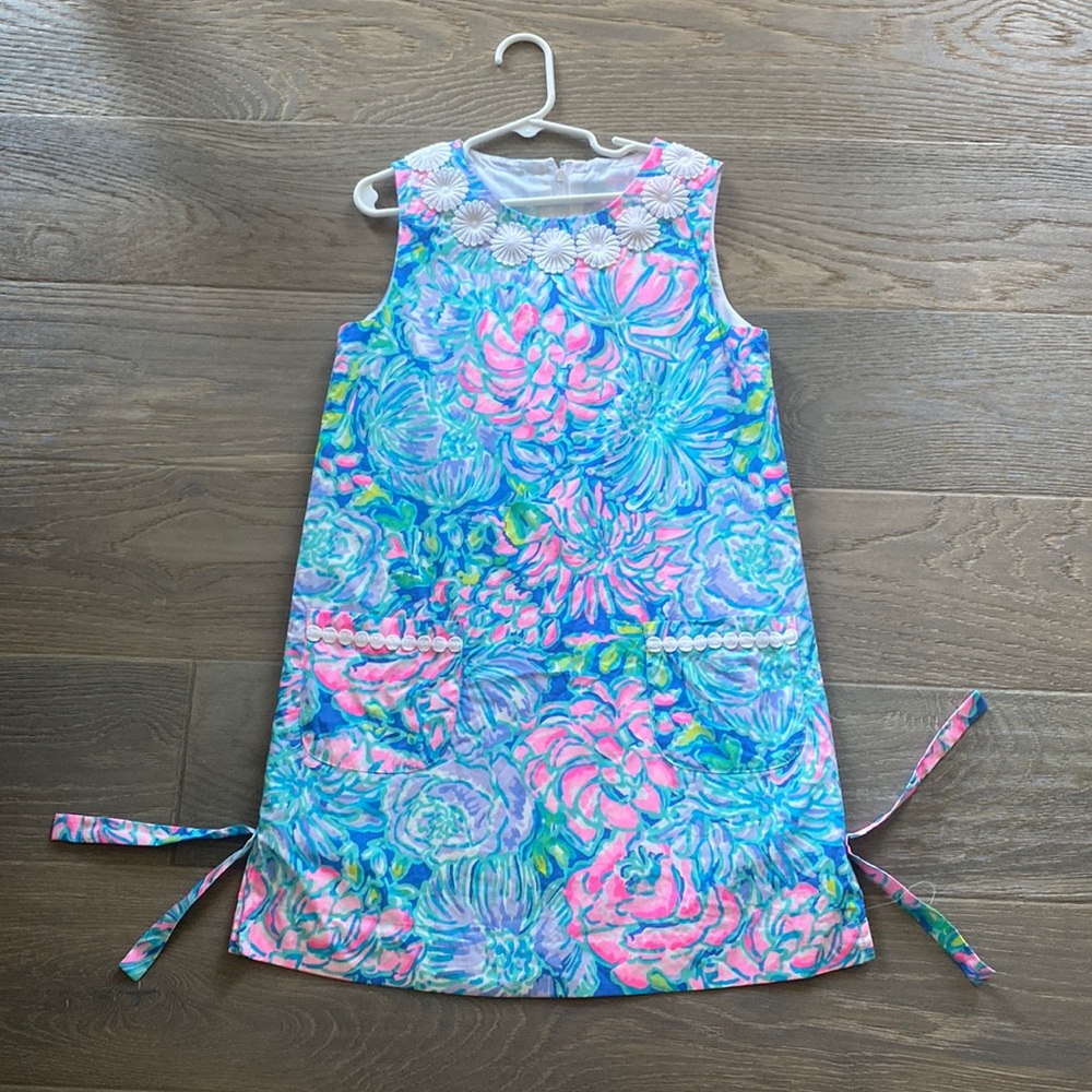 Lilly Pulitzer girls size 8 shift Excellent Condition